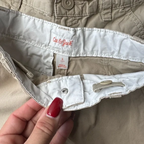 Cat & Jack boys khaki shorts size 5 LOT OF 6 - Picture 3 of 4